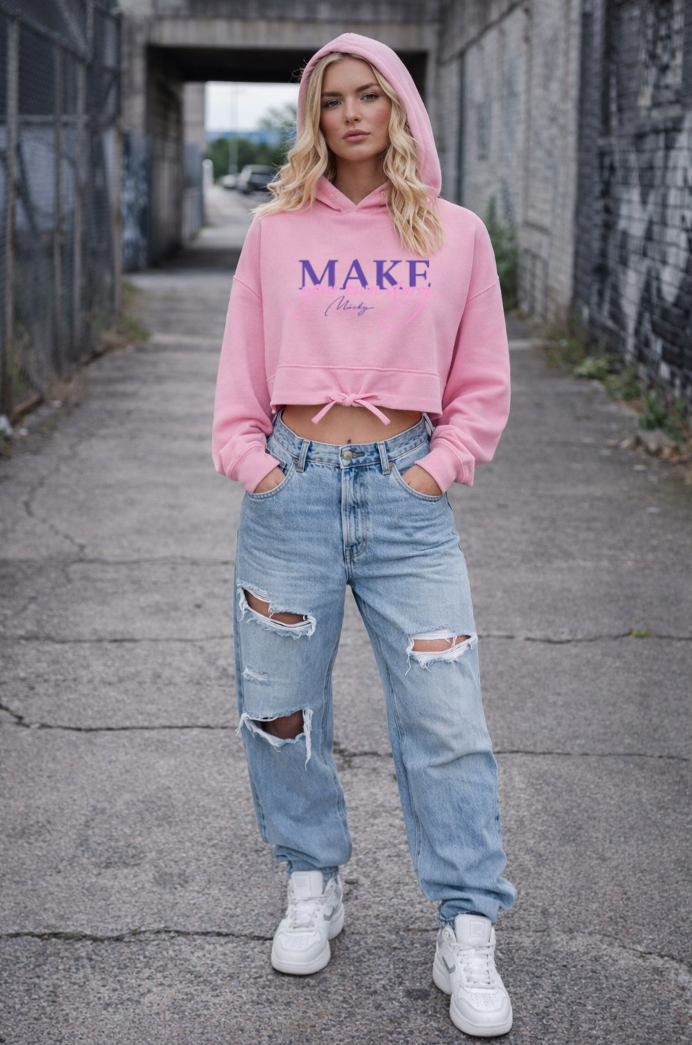 Felpa con cappuccio oversize corta con motivo dito medio da donna
